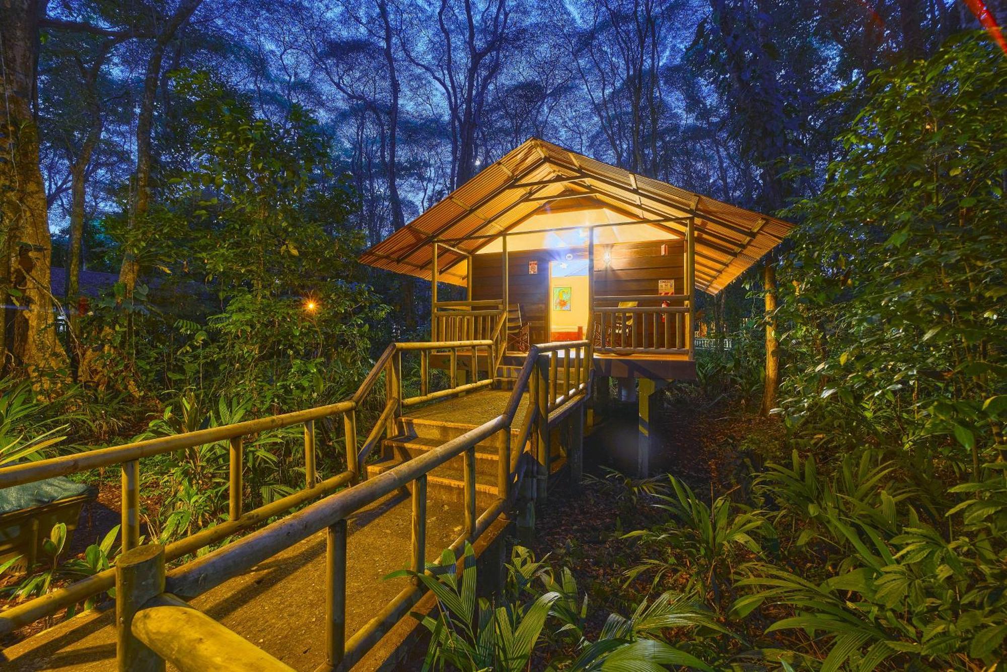 Evergreen Lodge ตอร์ตูเกโร ภายนอก รูปภาพ