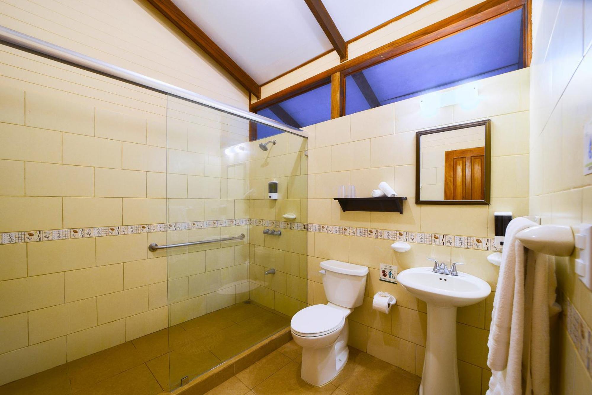 Evergreen Lodge ตอร์ตูเกโร ภายนอก รูปภาพ
