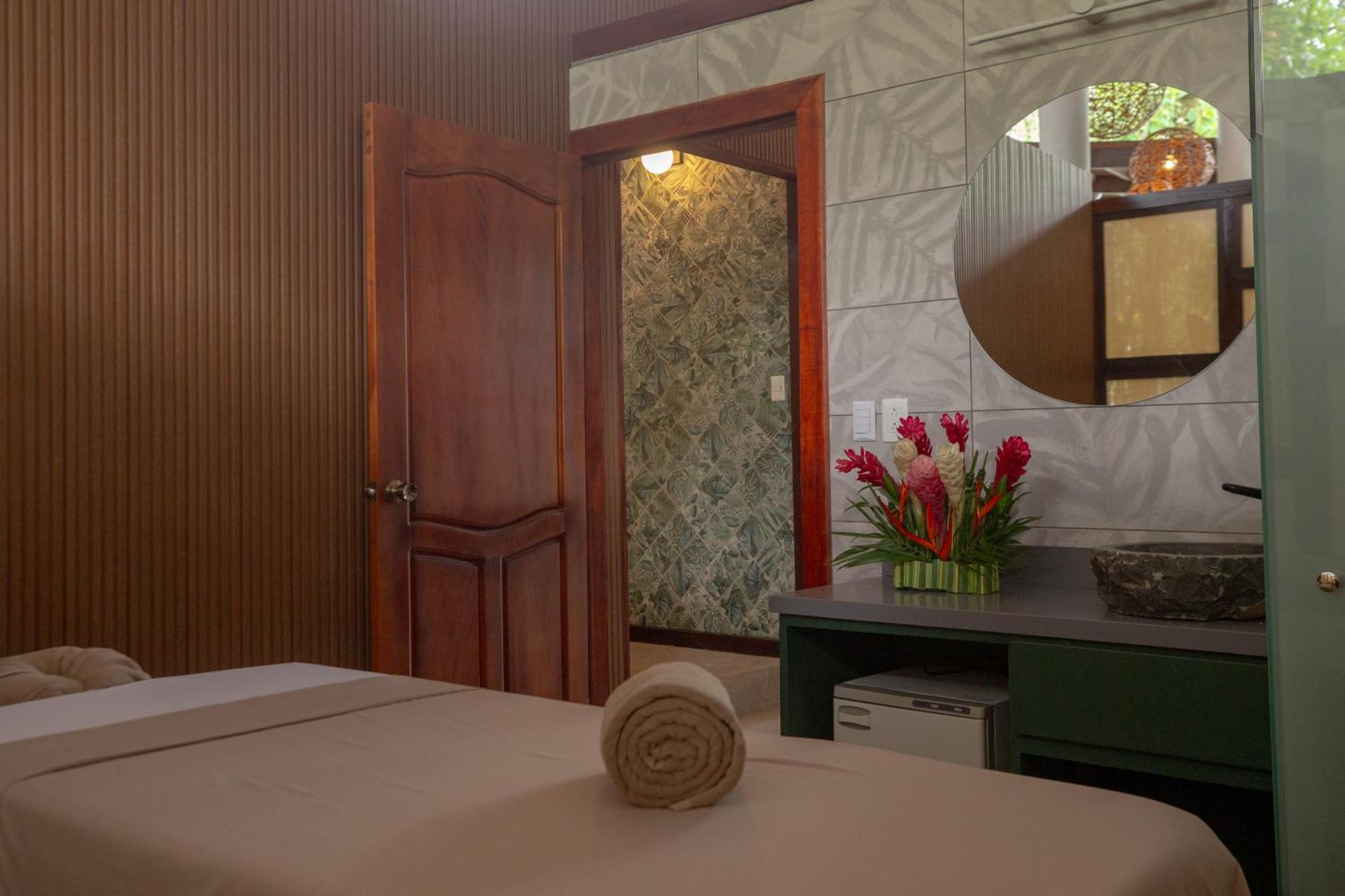 Evergreen Lodge ตอร์ตูเกโร ภายนอก รูปภาพ