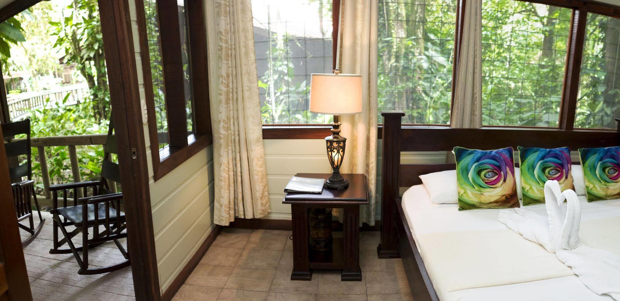 Evergreen Lodge ตอร์ตูเกโร ภายนอก รูปภาพ